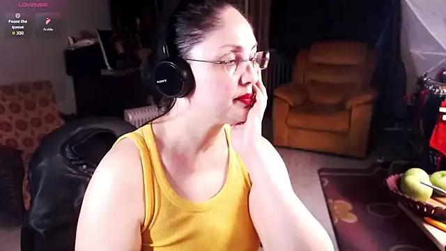 Offline Imperatriza on StripChat