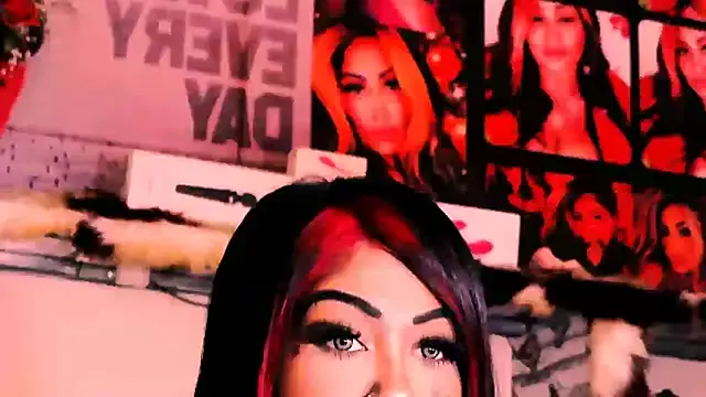 indian_dreamgirl on StripChat 