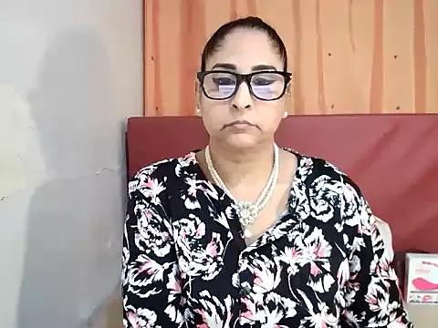 Indiankushy from StripChat