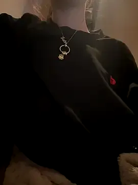 Offline indie-rayne on StripChat