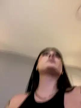 IrisBaker from StripChat