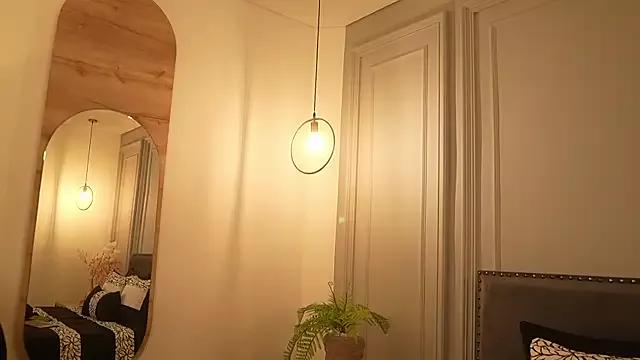 IrisBaker from StripChat is Freechat