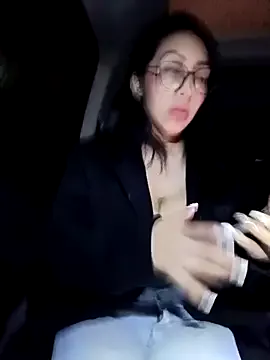 Offline Isabellitasexi38 on StripChat