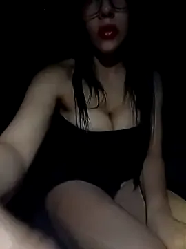 Offline Isabellitasexi38 on StripChat