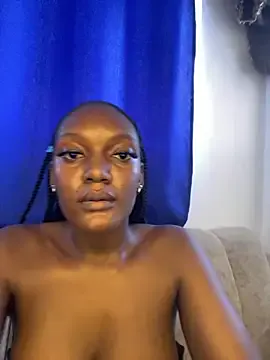 Offline Its_Makena on StripChat