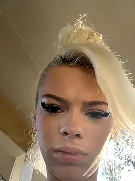 Offline itspinkkk on StripChat