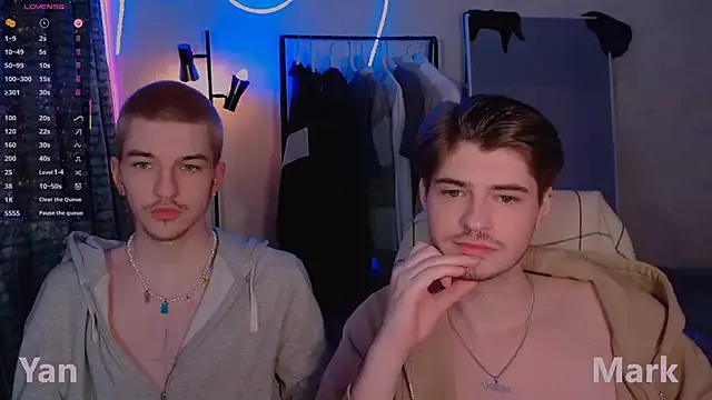 Freechat itsyanbb on StripChat