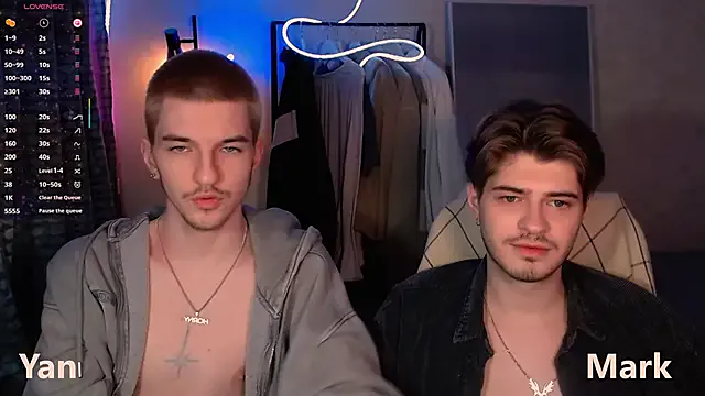 itsyanbb — naked both