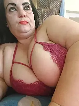 Offline IvettkeXXX on StripChat