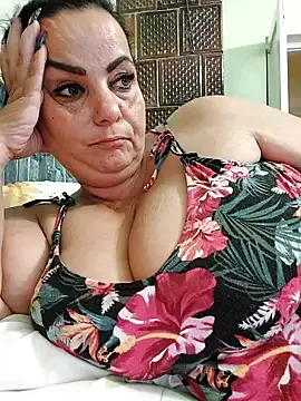 Offline IvettkeXXX on StripChat