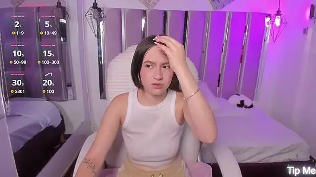 Ivi_braze from StripChat