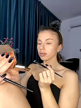 Offline ivyleague_ on StripChat