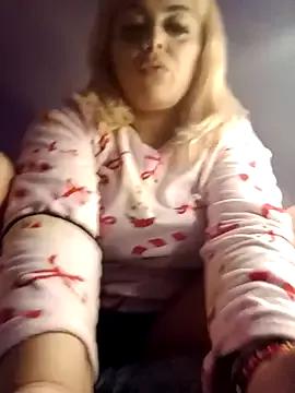 izauri2025 from StripChat is Freechat