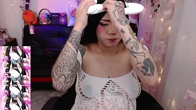 Offline jadedelux_ on StripChat