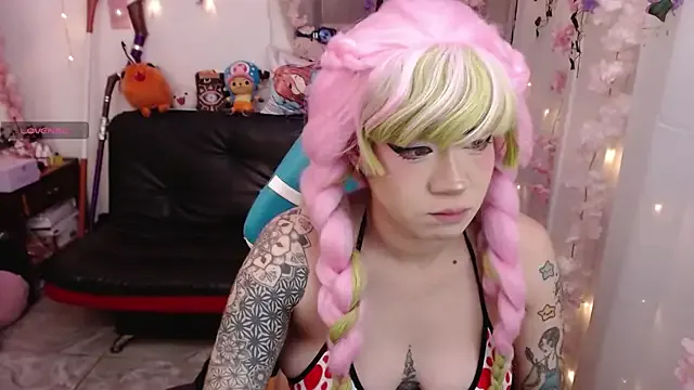 Offline jadedelux_ on StripChat