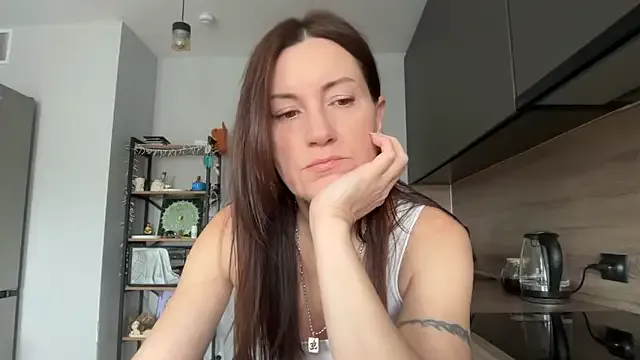 Offline jainesummer on StripChat