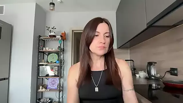 Offline jainesummer on StripChat