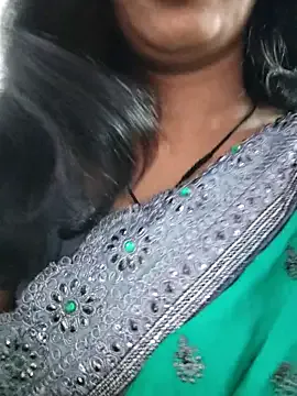 Janu-hasena on StripChat