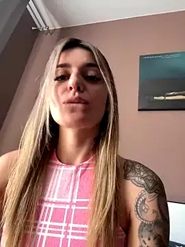 Offline Jasmine_urPrincess on StripChat