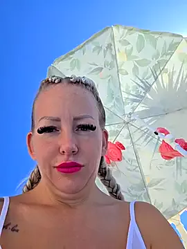 Jassy_Foxy on StripChat