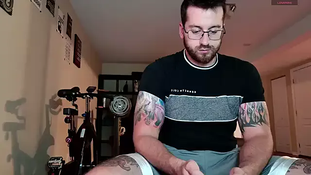 Offline JayXCee_Official on StripChat