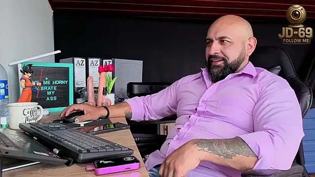 Offline JD-69 on StripChat