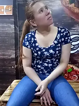 Offline jennstudio93 on StripChat