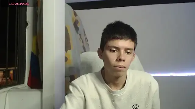 Offline JhoanVelezModel on StripChat