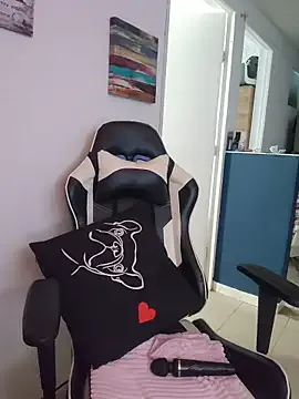 Offline jnilu1227 on StripChat