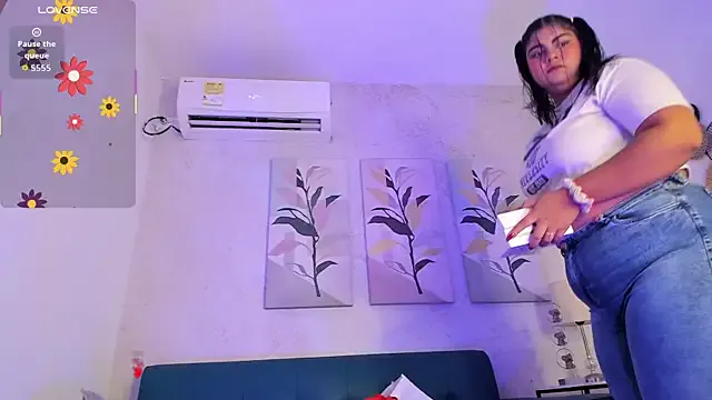 Offline JOCELYN_SANTANA1 on StripChat