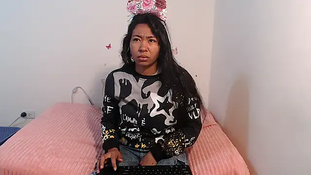 Offline johanyxs on StripChat