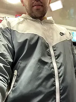 Offline JuanZapata33 on StripChat