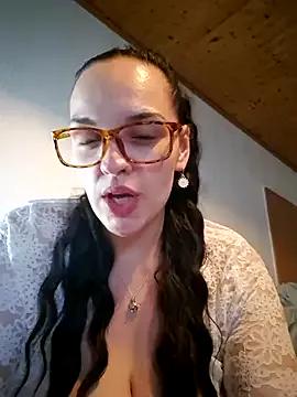 Jujuiicy from StripChat