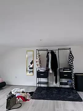 Jujuiicy from StripChat