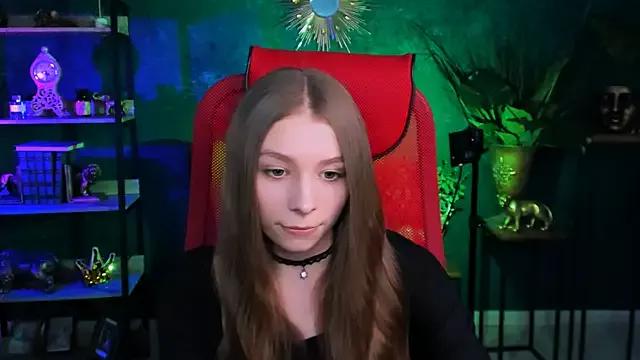 JulieDaniel from StripChat is Freechat