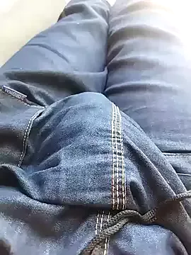 Offline K-27 on StripChat