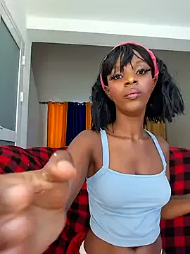 Offline Kamdollie on StripChat