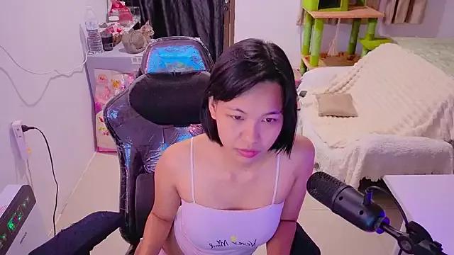Kana_G from StripChat
