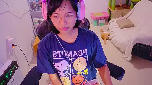 Kana_G from StripChat