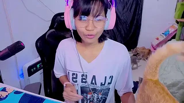 Kana_G from StripChat