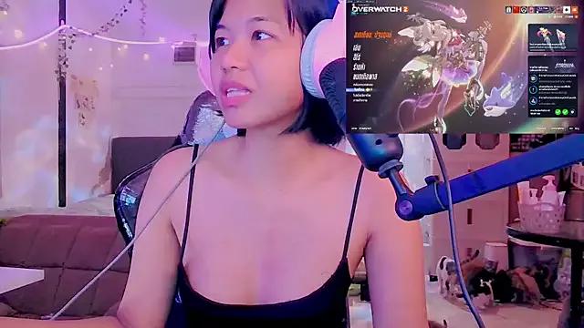 Kana_G from StripChat