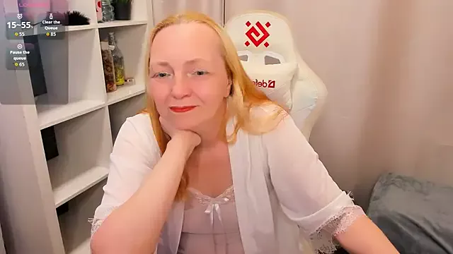 Offline Karen_Villis on StripChat