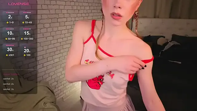 Group KarenSmitht on StripChat