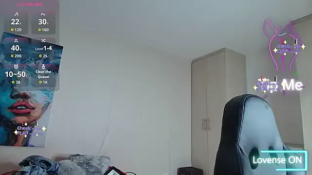 Offline Kariina__69 on StripChat