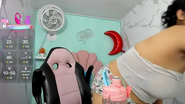 Offline karime_sexygirl on StripChat