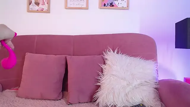 Offline Karina2Smith on StripChat