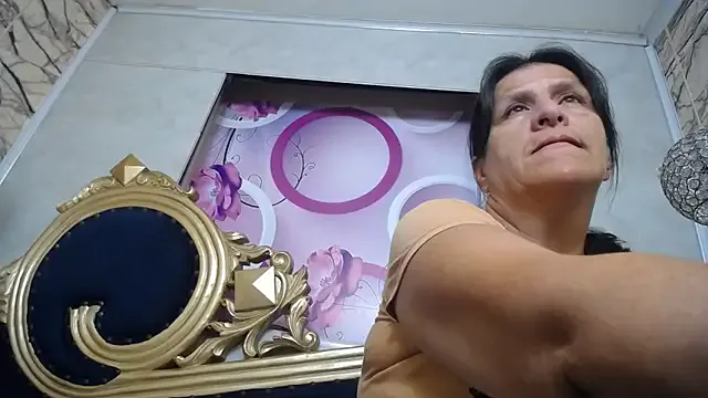 Offline karito_mature17 on StripChat