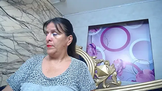 Offline karito_mature17 on StripChat