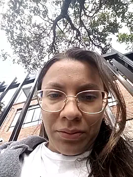 Offline karlamorris_ on StripChat