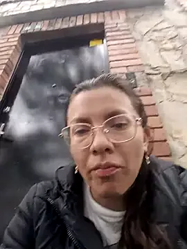 Offline karlamorris_ on StripChat